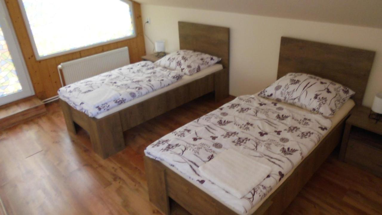 Apartman Aya Janov nad Nisou Luaran gambar