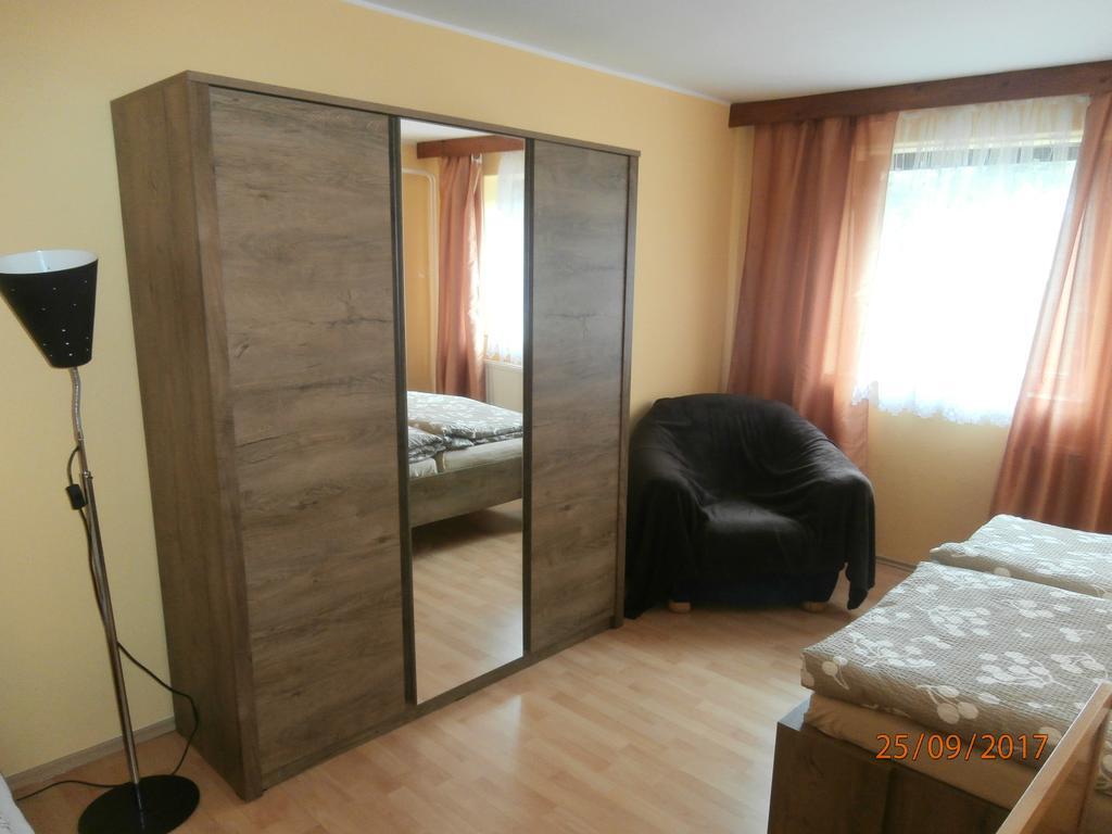 Apartman Aya Janov nad Nisou Luaran gambar